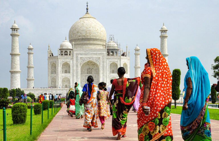India rejtett kincsei: Egyedülálló körutazások a varázslatos tájak és ősi kultúrák nyomában